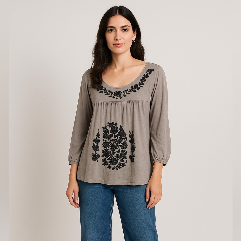 Garnet Hill Folkloric Embroidered Boho Knit‎ Top Boat Neck Size XL In Gray